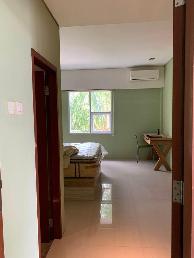 Oyo 93145 Pondok Alam Syariah Hotel Jakarta