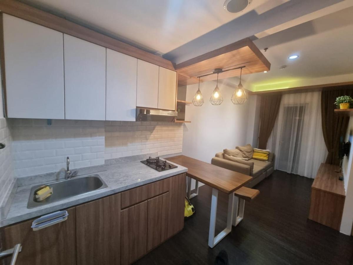 Signature Park Grande Mt.haryono Apartment *