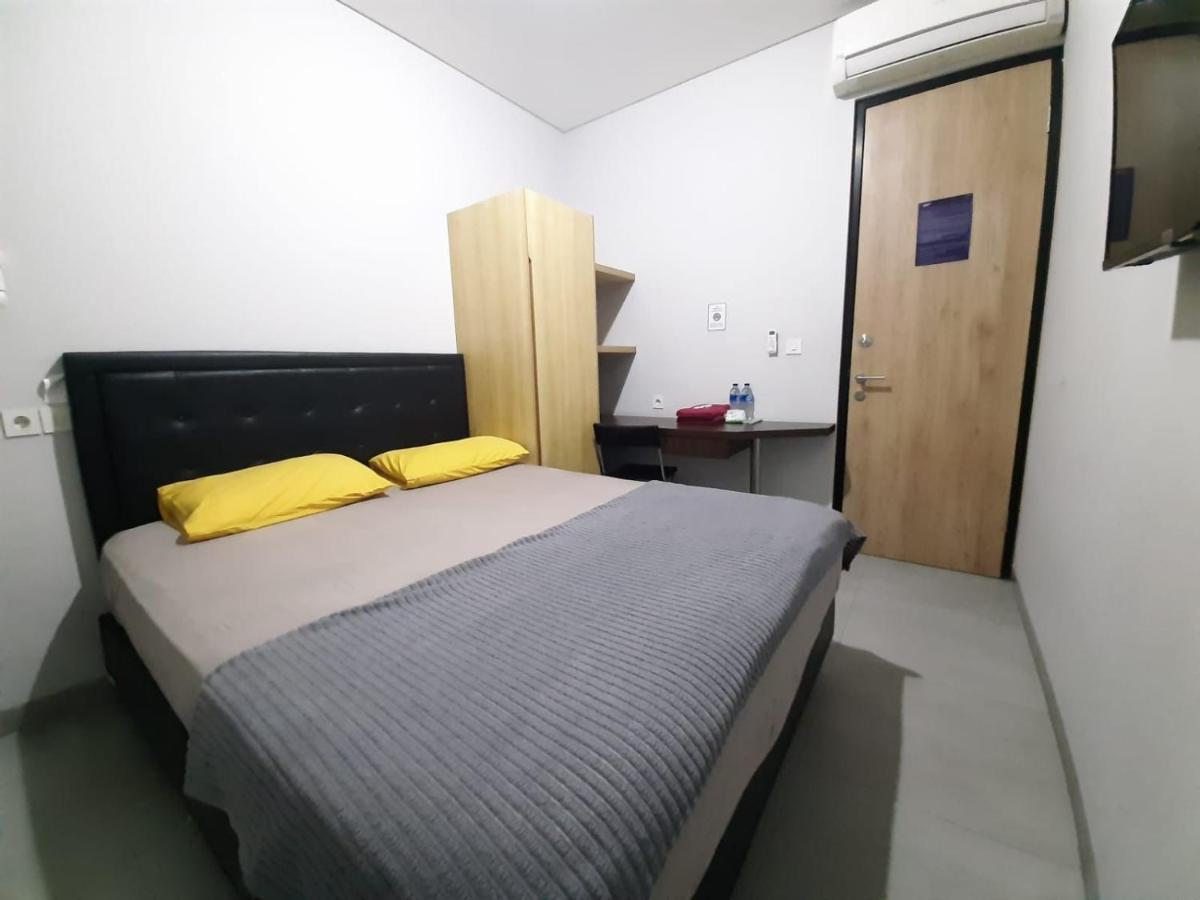 Oyo Life 92770 Cozy Puri 22