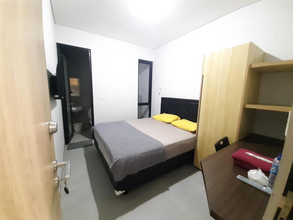 Oyo Life 92770 Cozy Puri 22 2*
