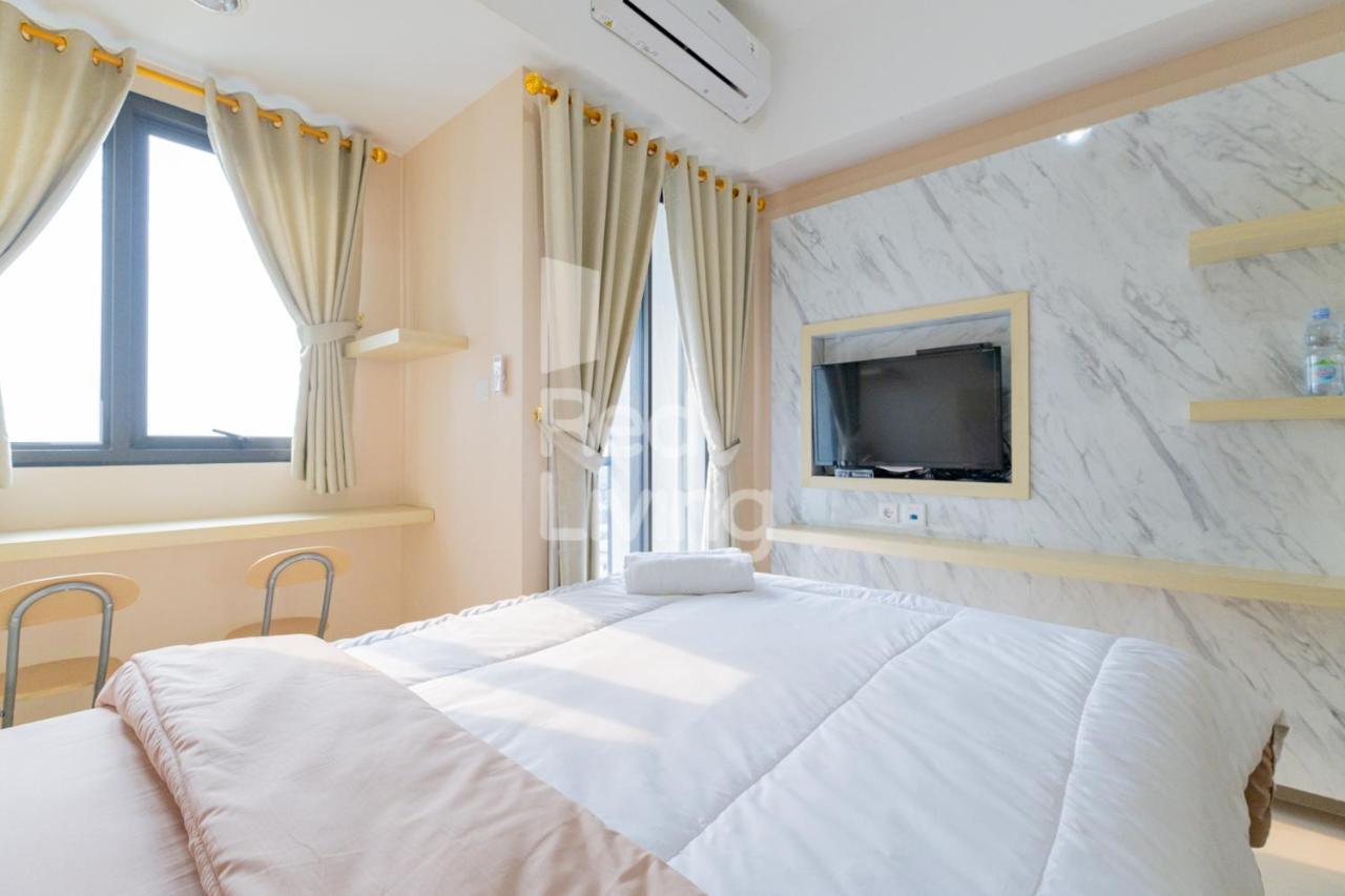 Redliving Living Star - Boborooms Apartment Jakarta