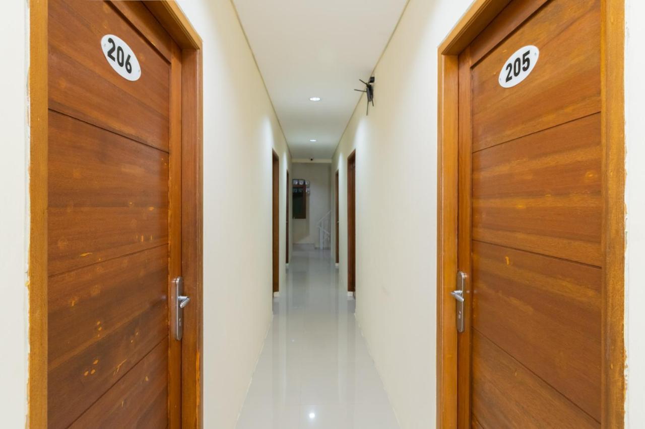 Reddoorz @ Kemanggisan Raya Jacarta