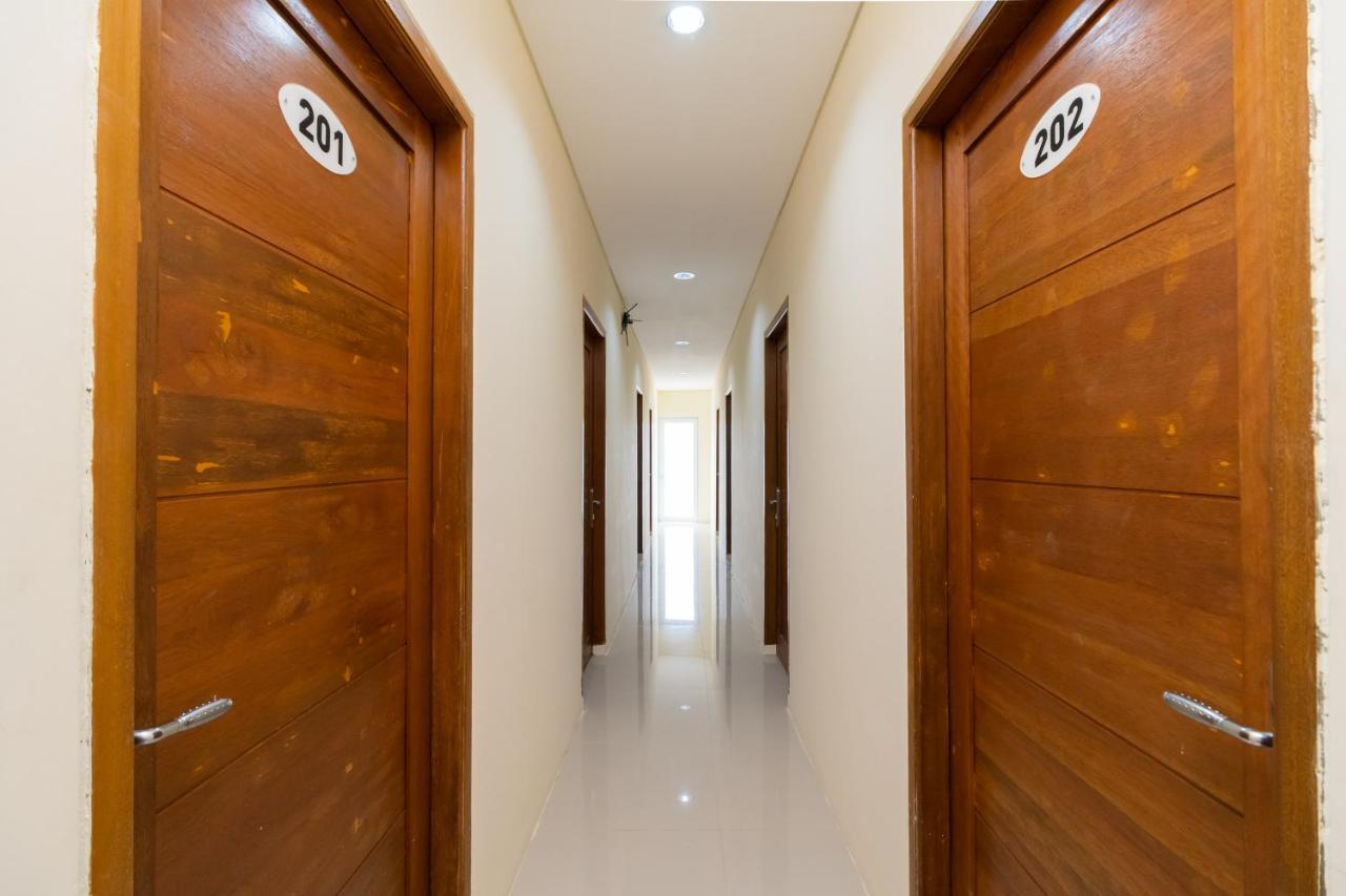 Hotel Reddoorz @ Kemanggisan Raya Jacarta