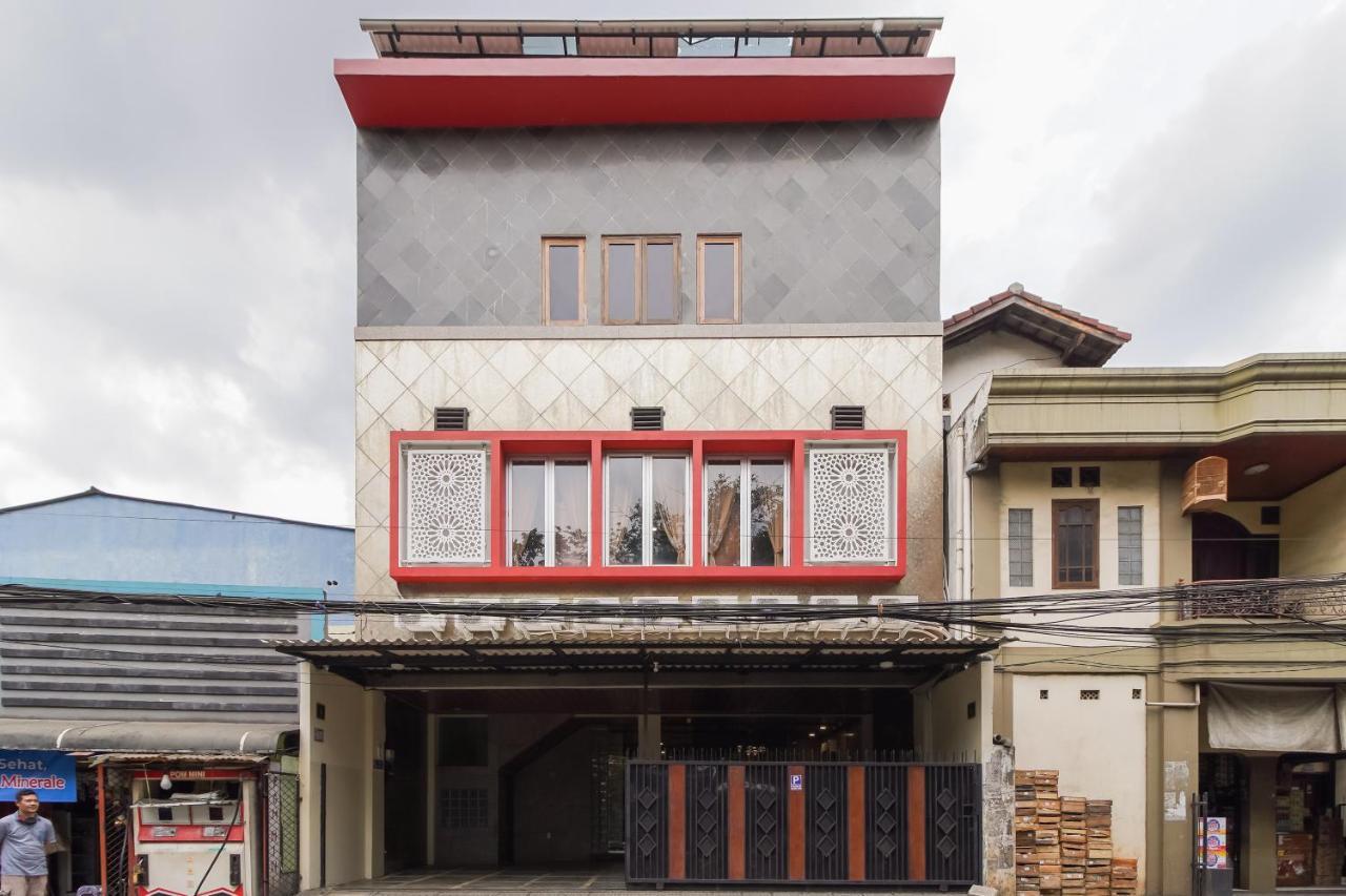 Urbanview Cantee Halim Perdanakusuma By Reddoorz 3*