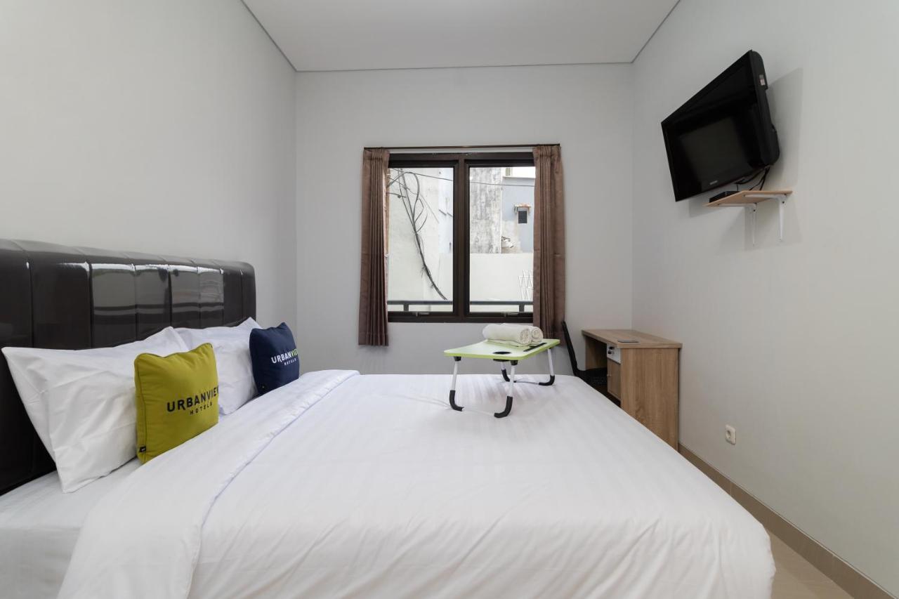 Urbanview Pasar Baru By Reddoorz