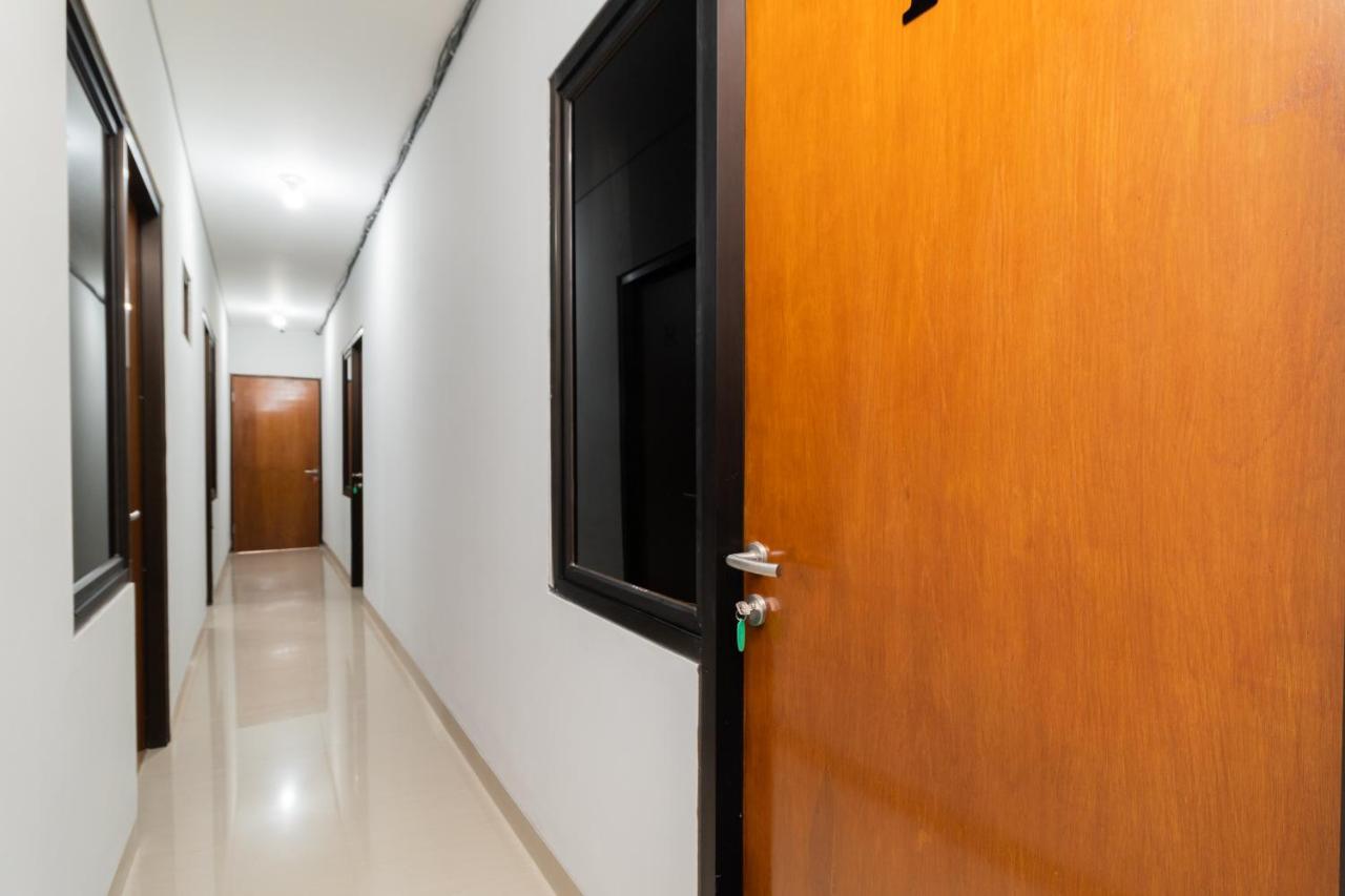 Hotel Urbanview Pasar Baru By Reddoorz 3*