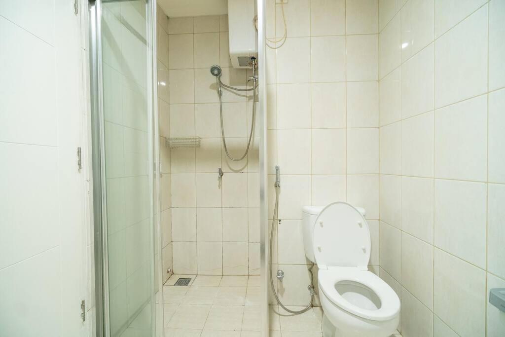 Bright & Stylish In Jakarta, Scbd Apartment