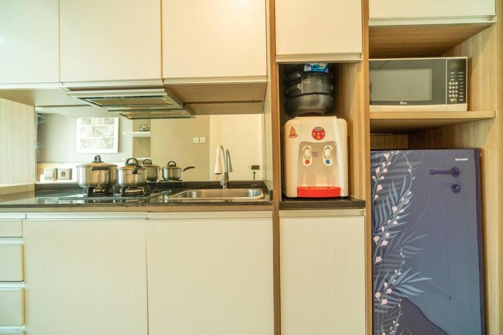 Apartment Bright & Stylish In Jakarta, Scbd Jakarta