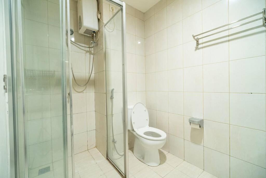 Bright & Stylish In Jakarta, Scbd Apartment Jakarta