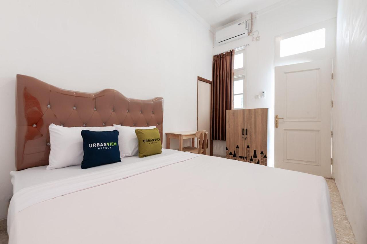 Urbanview De Breeze Kemang By Reddoorz Hotel Jakarta