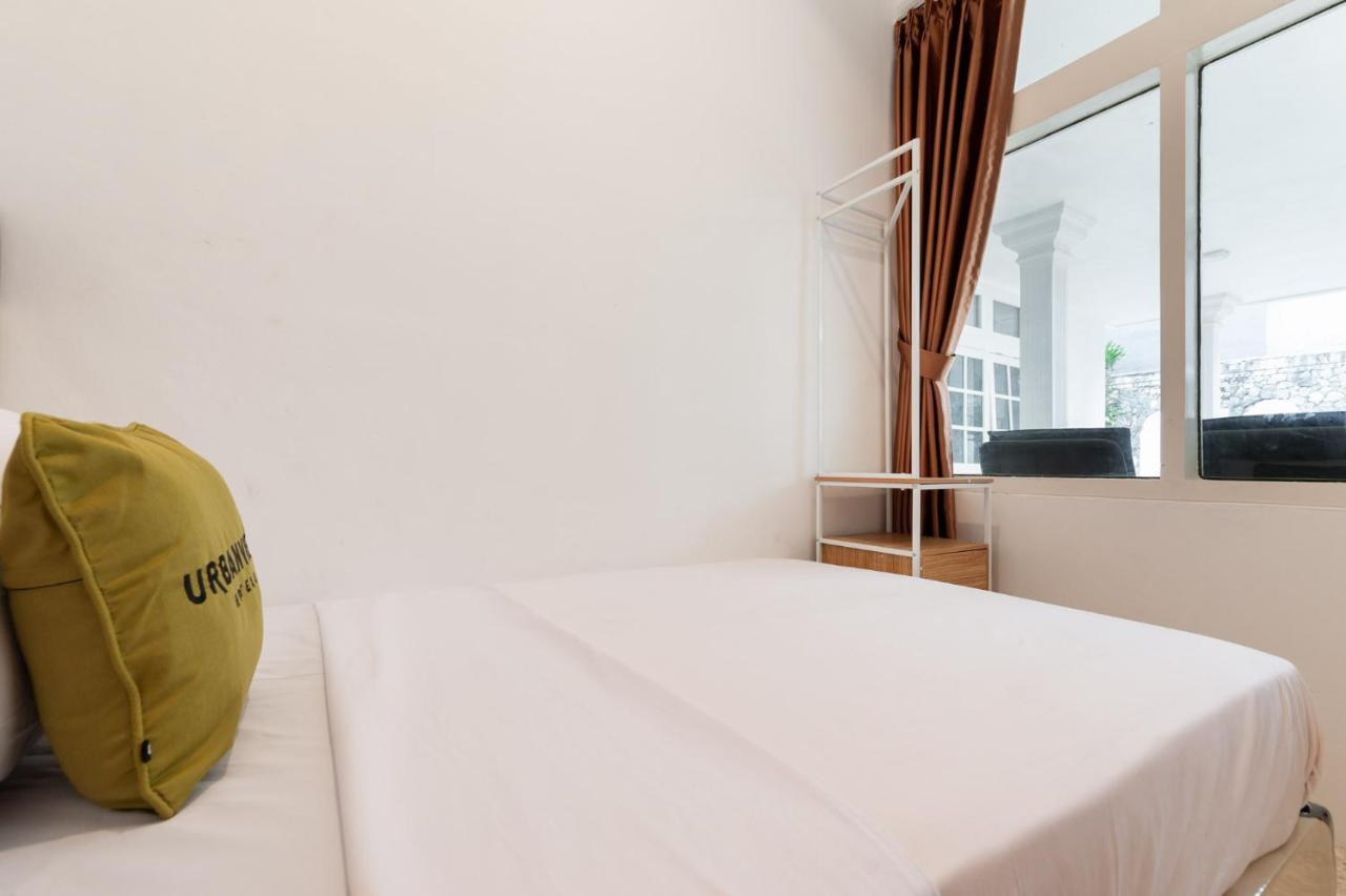 Urbanview De Breeze Kemang By Reddoorz Jakarta