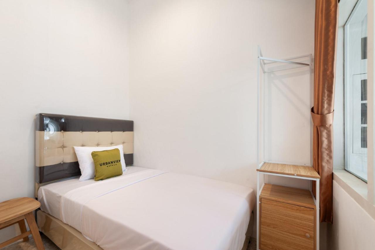 Urbanview De Breeze Kemang By Reddoorz Hotel Jakarta
