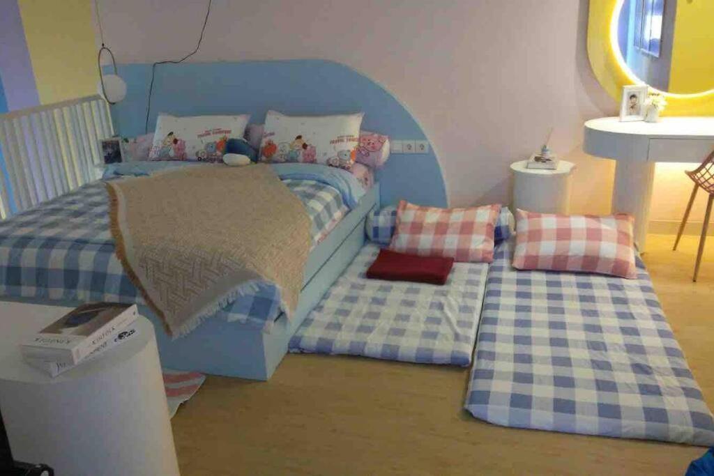 Apartment Army's Nest ~ Sarang Army Kpop Style Loft *