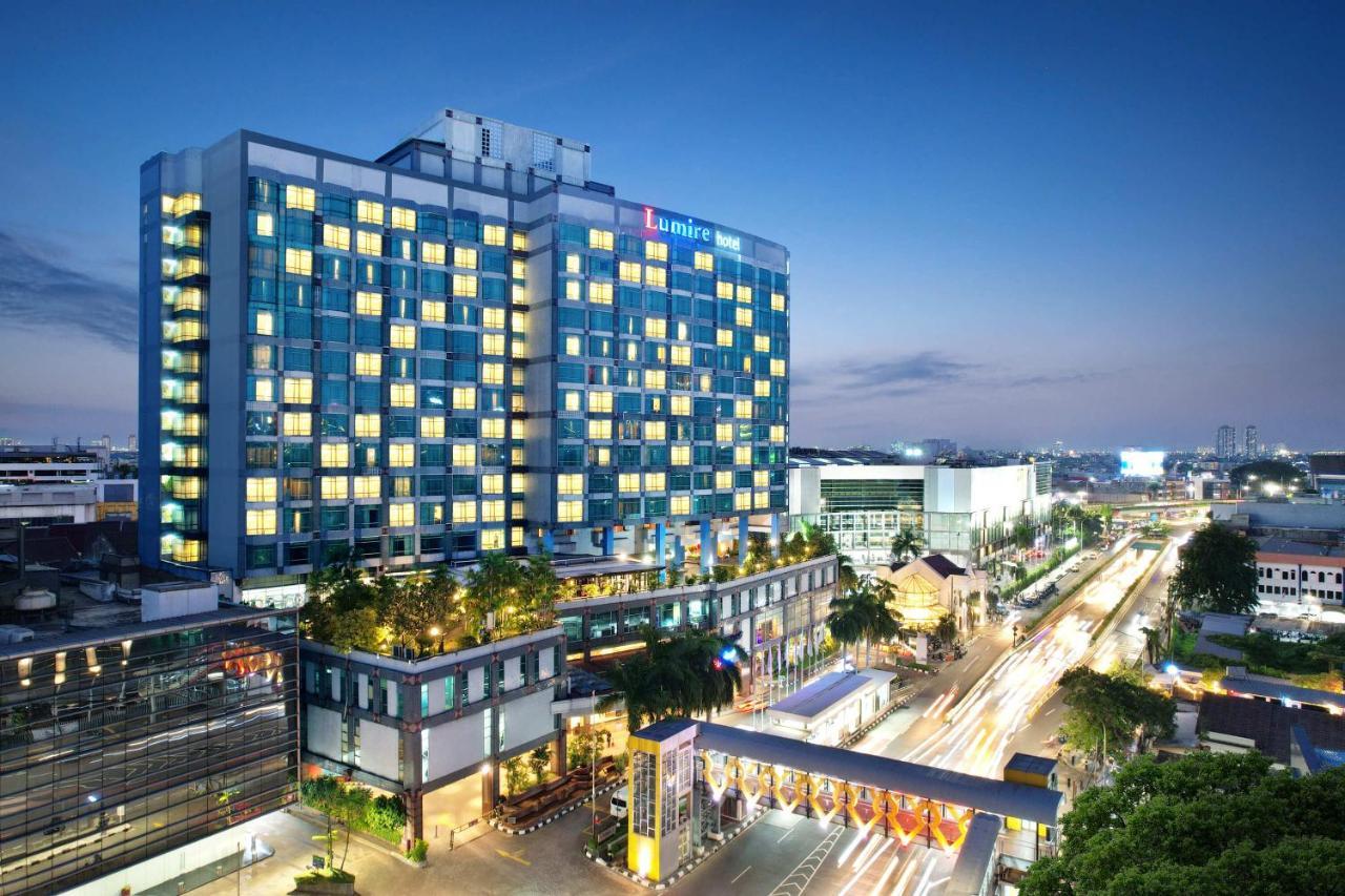 Lumire & Convention Centre 4*