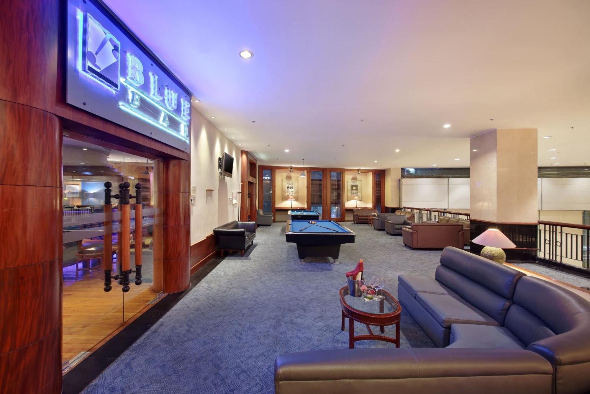 Lumire & Convention Centre 4*