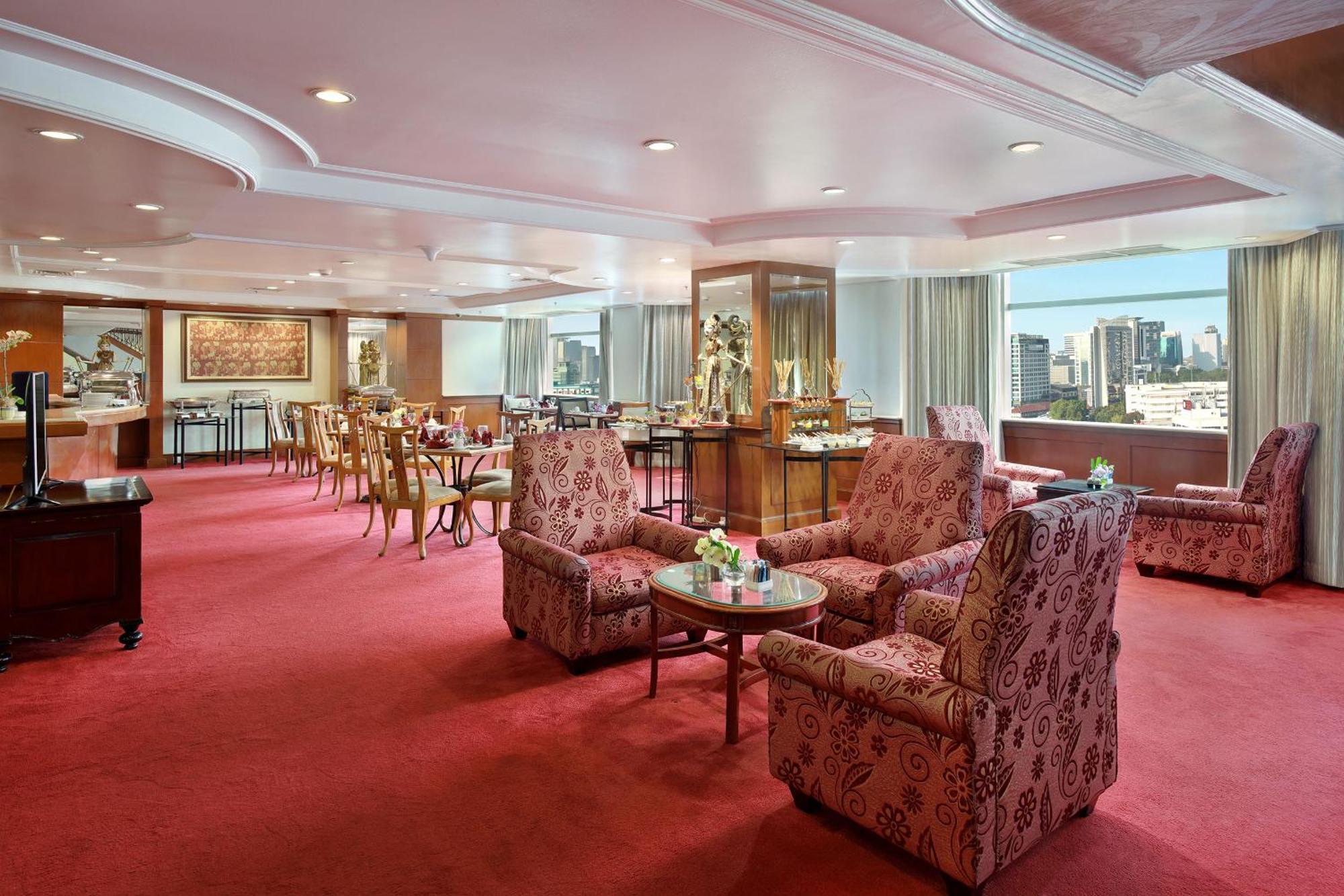 Lumire & Convention Centre 4* Jakarta