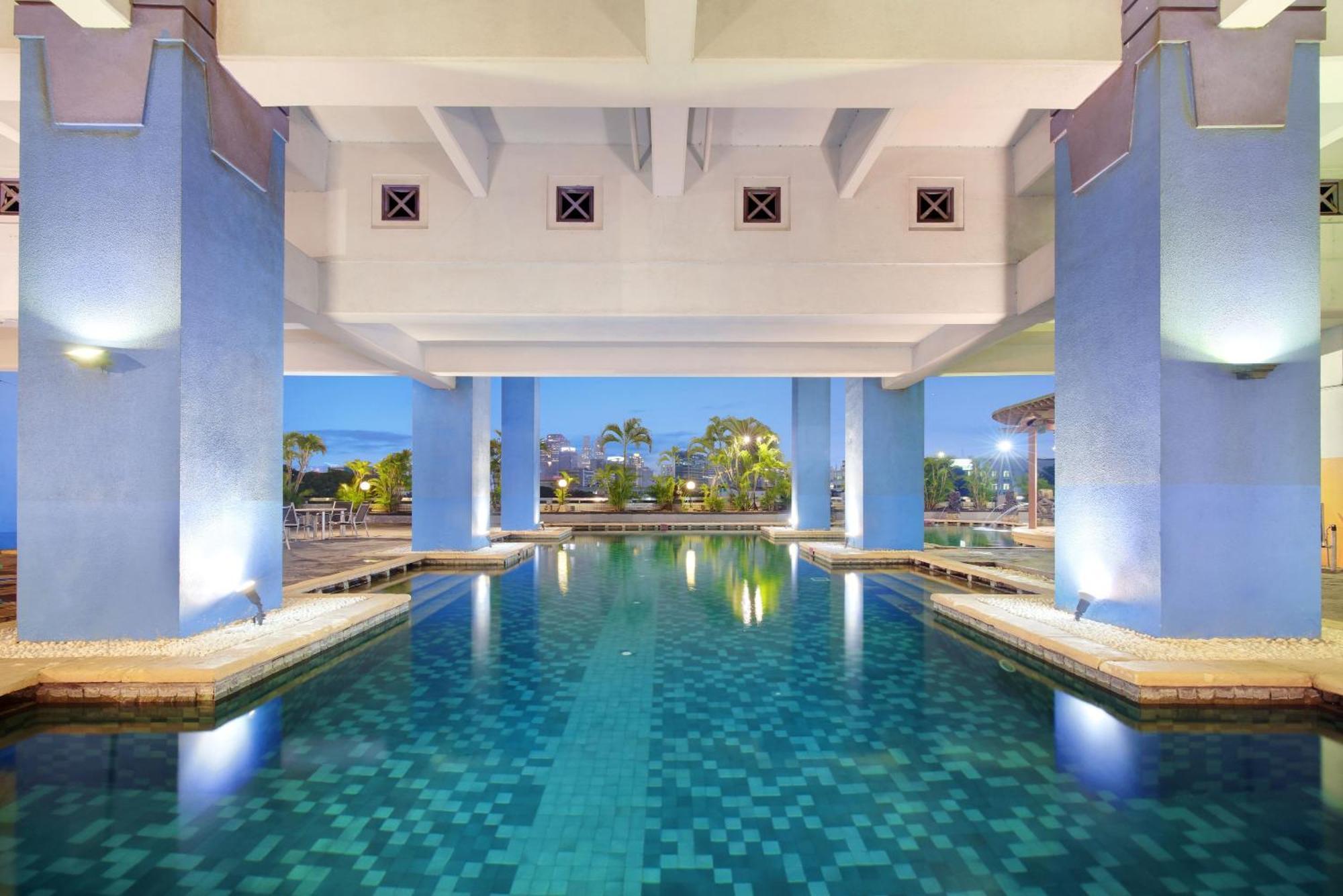 Hotel Lumire & Convention Centre 4*