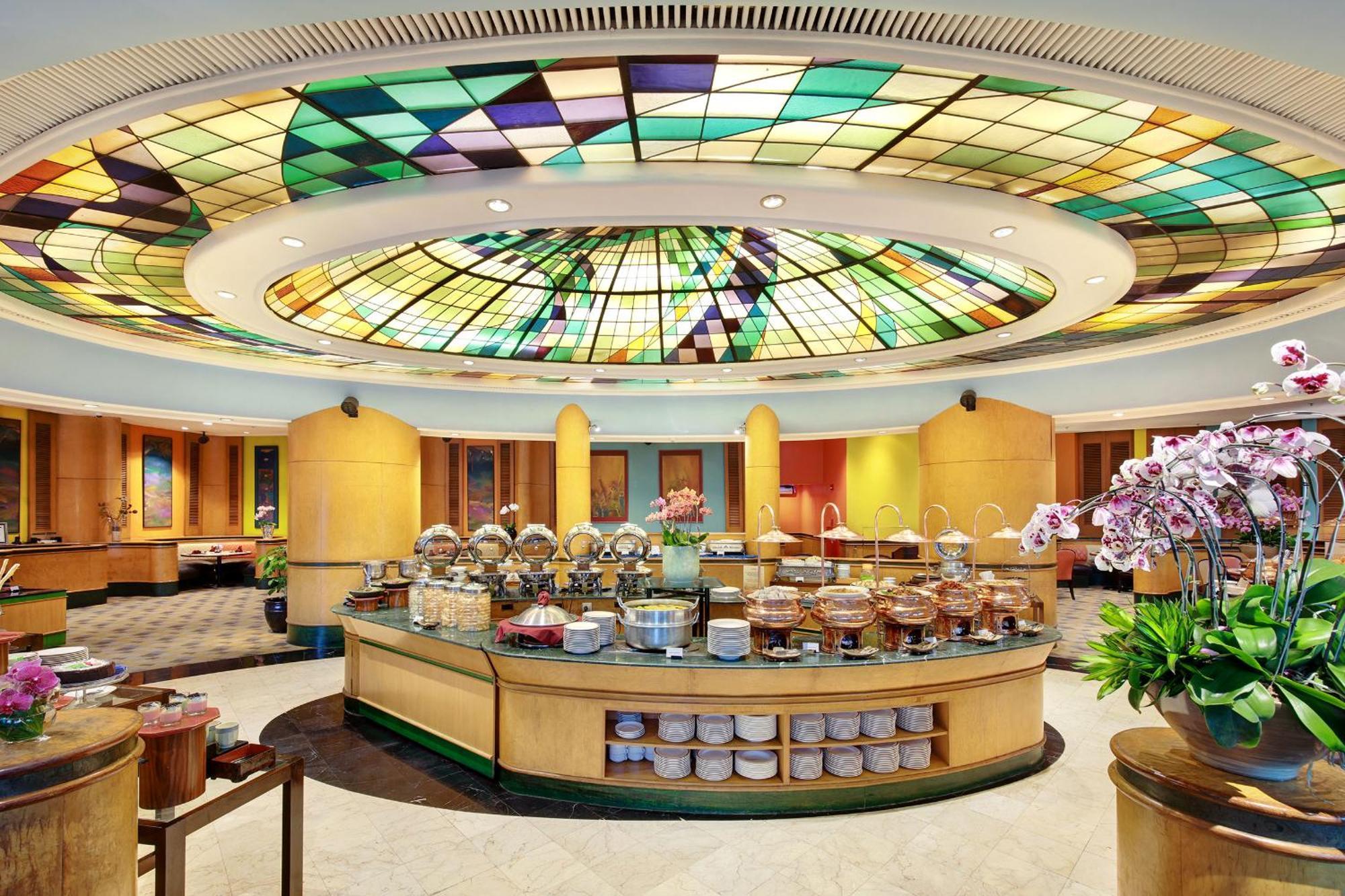 Lumire & Convention Centre Hotel Jakarta