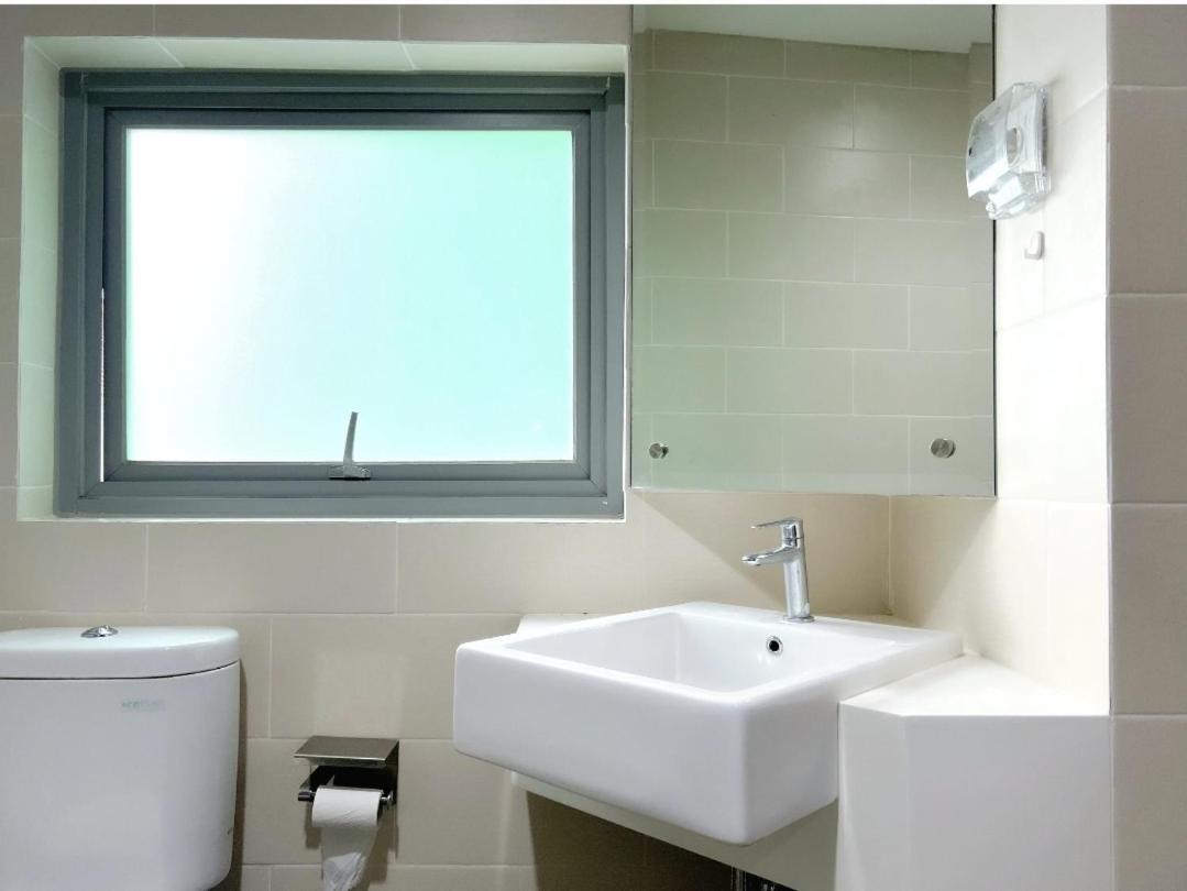 Apartemen 2 Kmr Biru Pejaten Park D Swim Pool, Bathub *