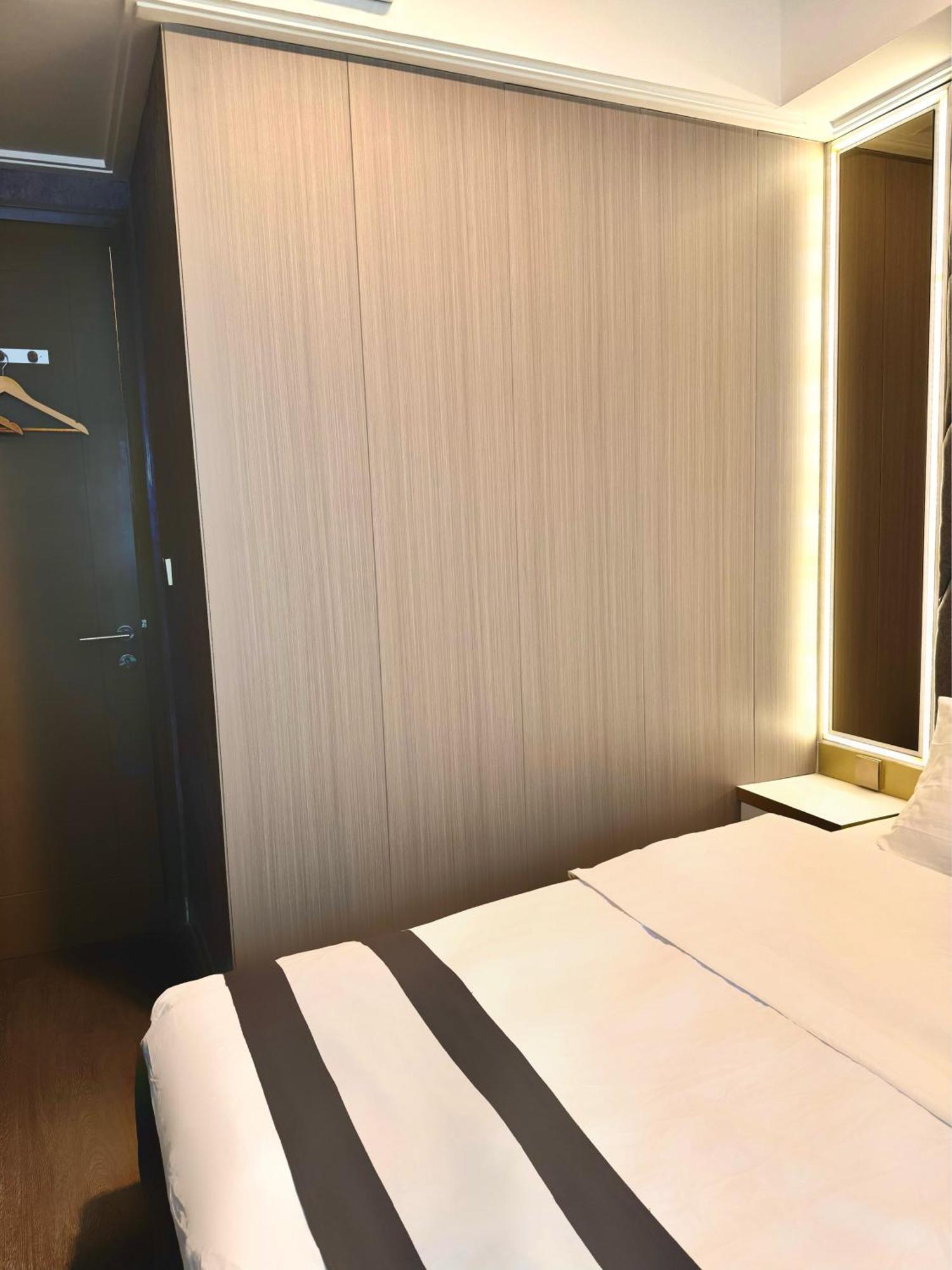 Sezna Indonesia Apartment Jakarta