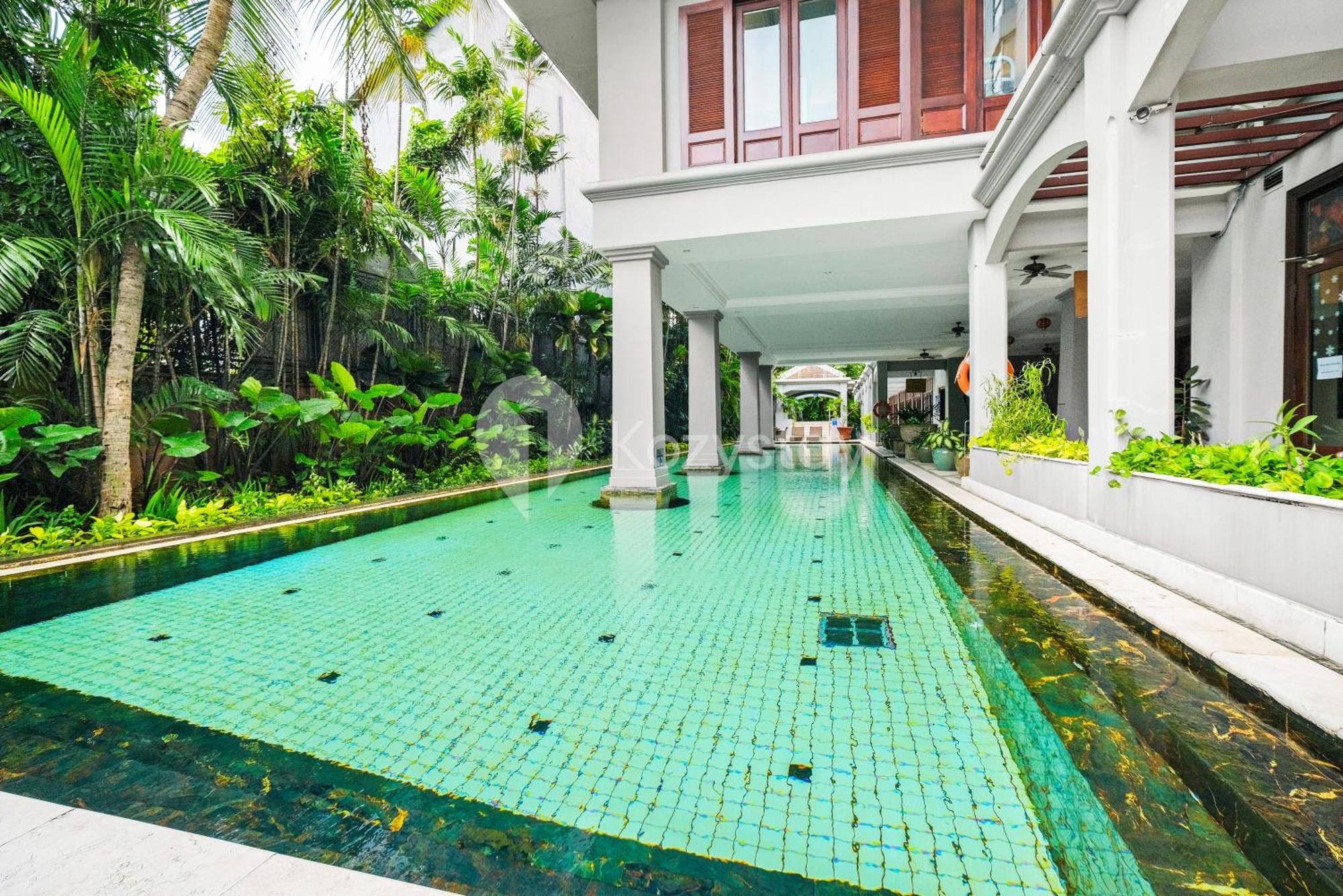 Sovrana By Kozystay - Menteng Appartement