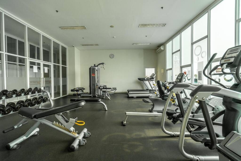 Stylish & Cozy In Jakarta, Scbd Apartment