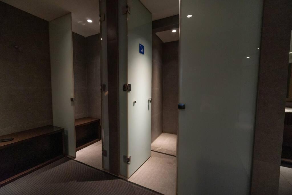 Luxury & Bright 2br Chianti Tower Mall Access Jakarta