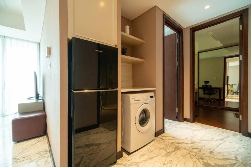 Luxury & Bright 2br Chianti Tower Mall Access