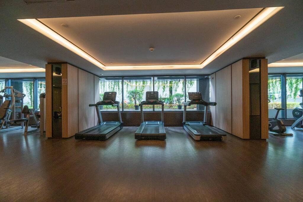 Luxury & Bright 2br Chianti Tower Mall Access Jakarta