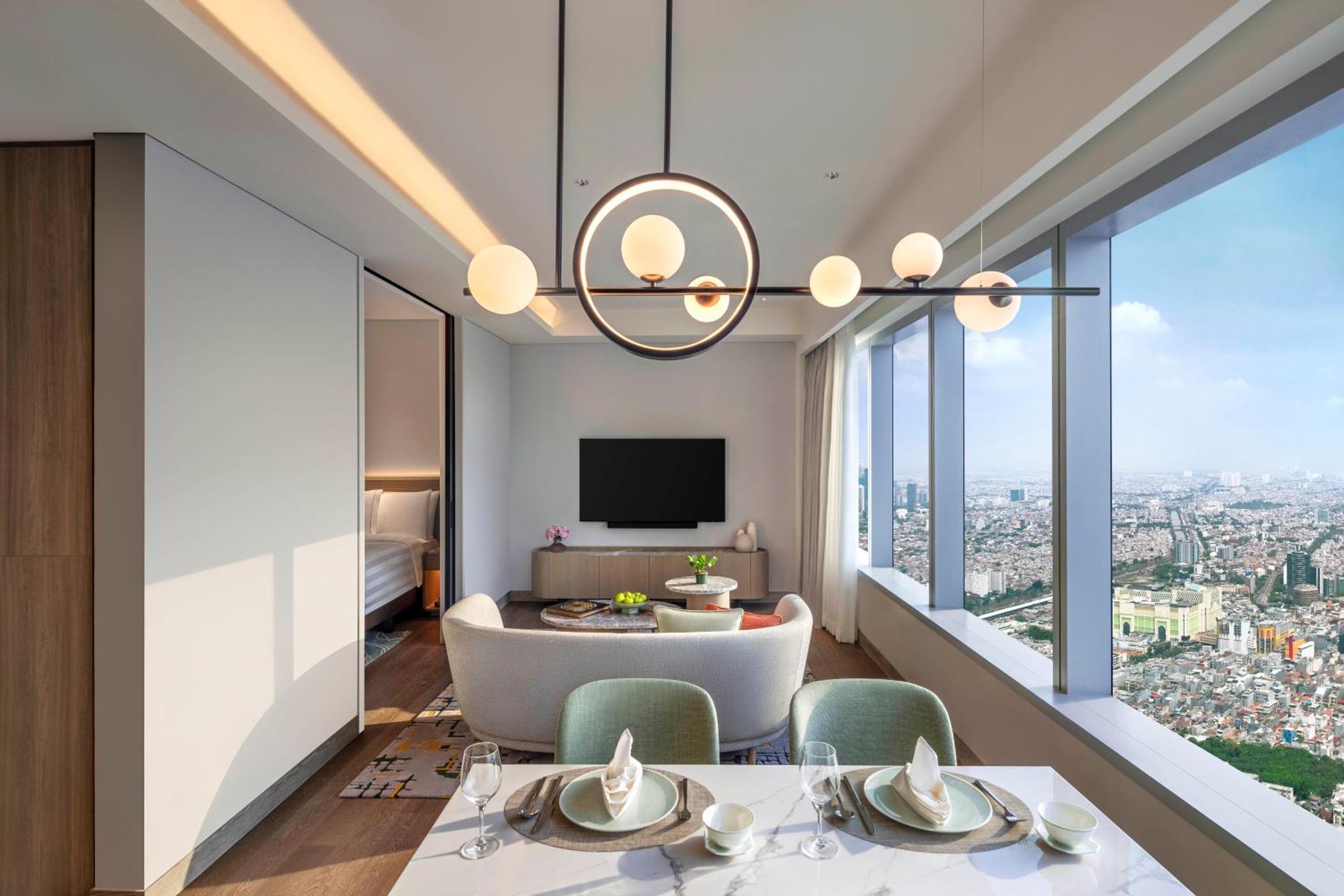 Parkroyal Serviced 5*