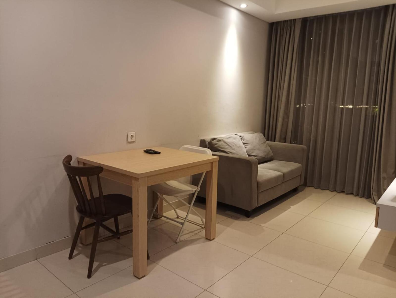 Gin Apartment *