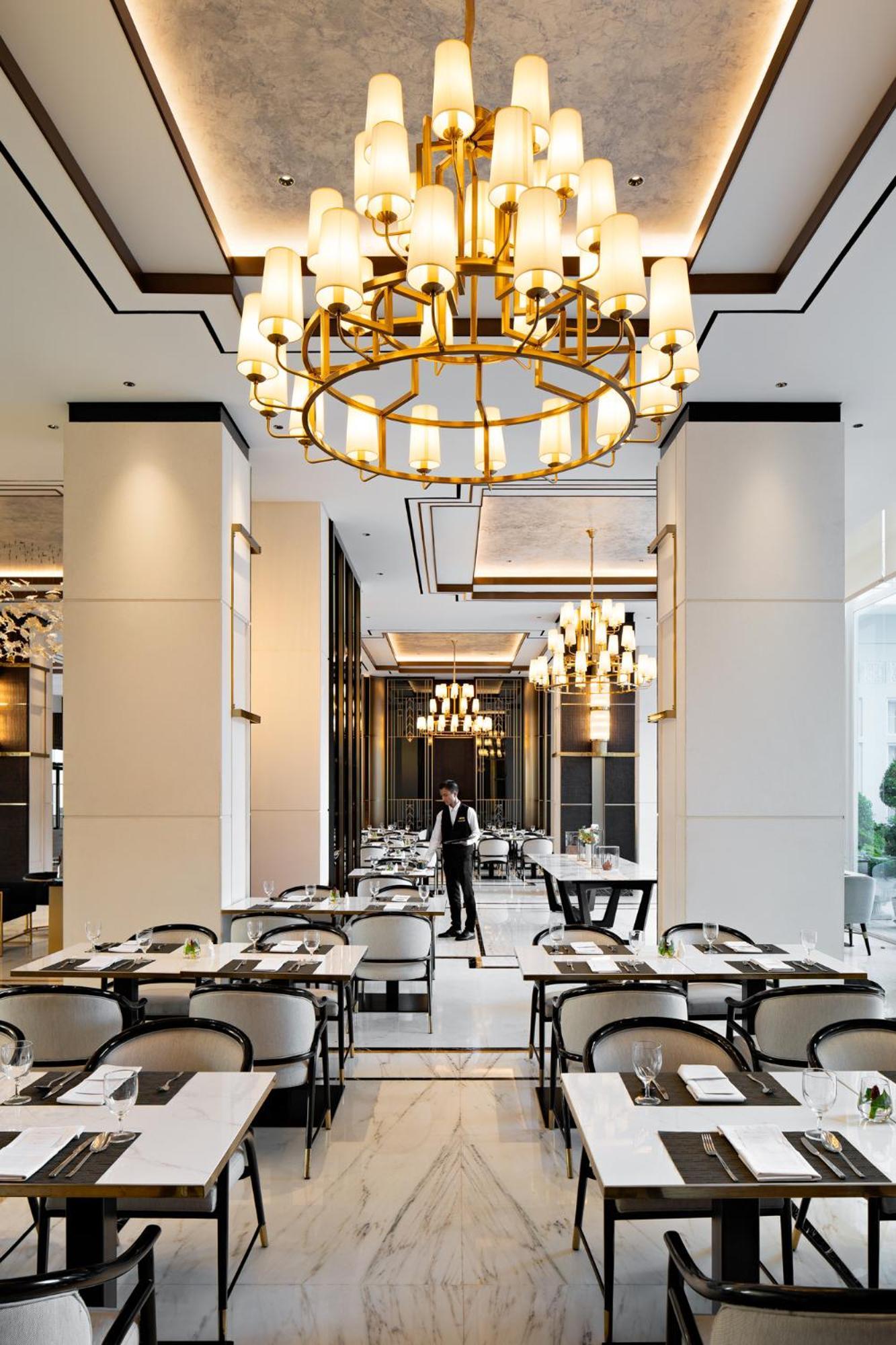 The Grand Mansion Menteng By The Crest Collection Hotel