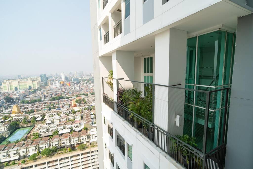 Simple & Stylish In Jakarta, Scbd *