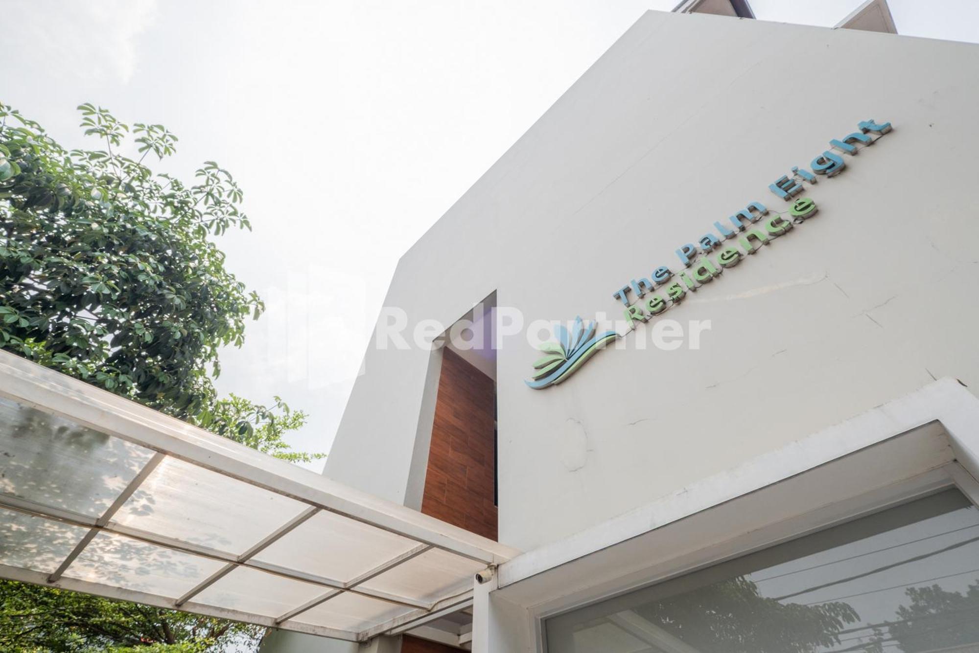 Palm Eight Mitra Reddoorz 3*
