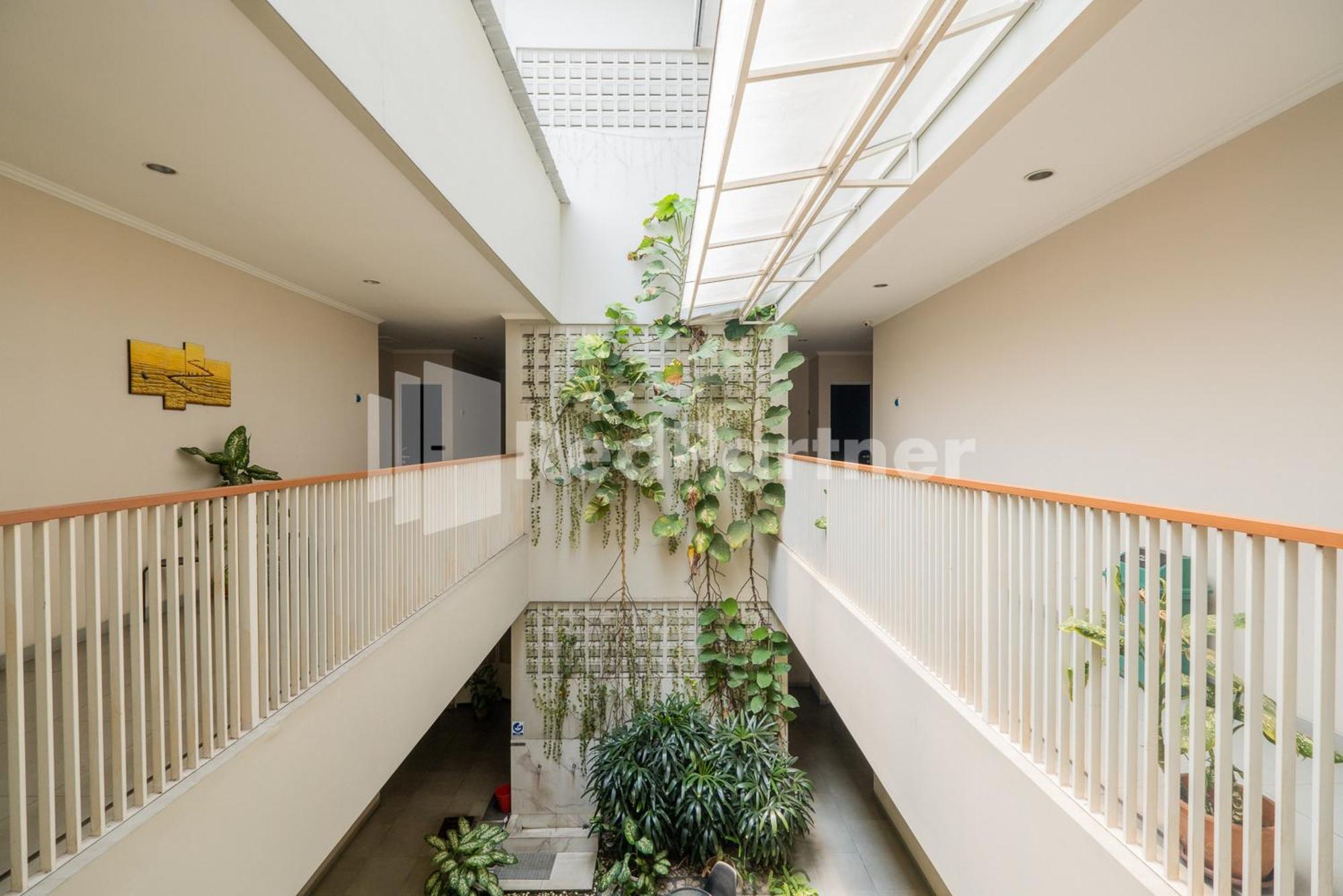 Khách sạn Palm Eight Mitra Reddoorz