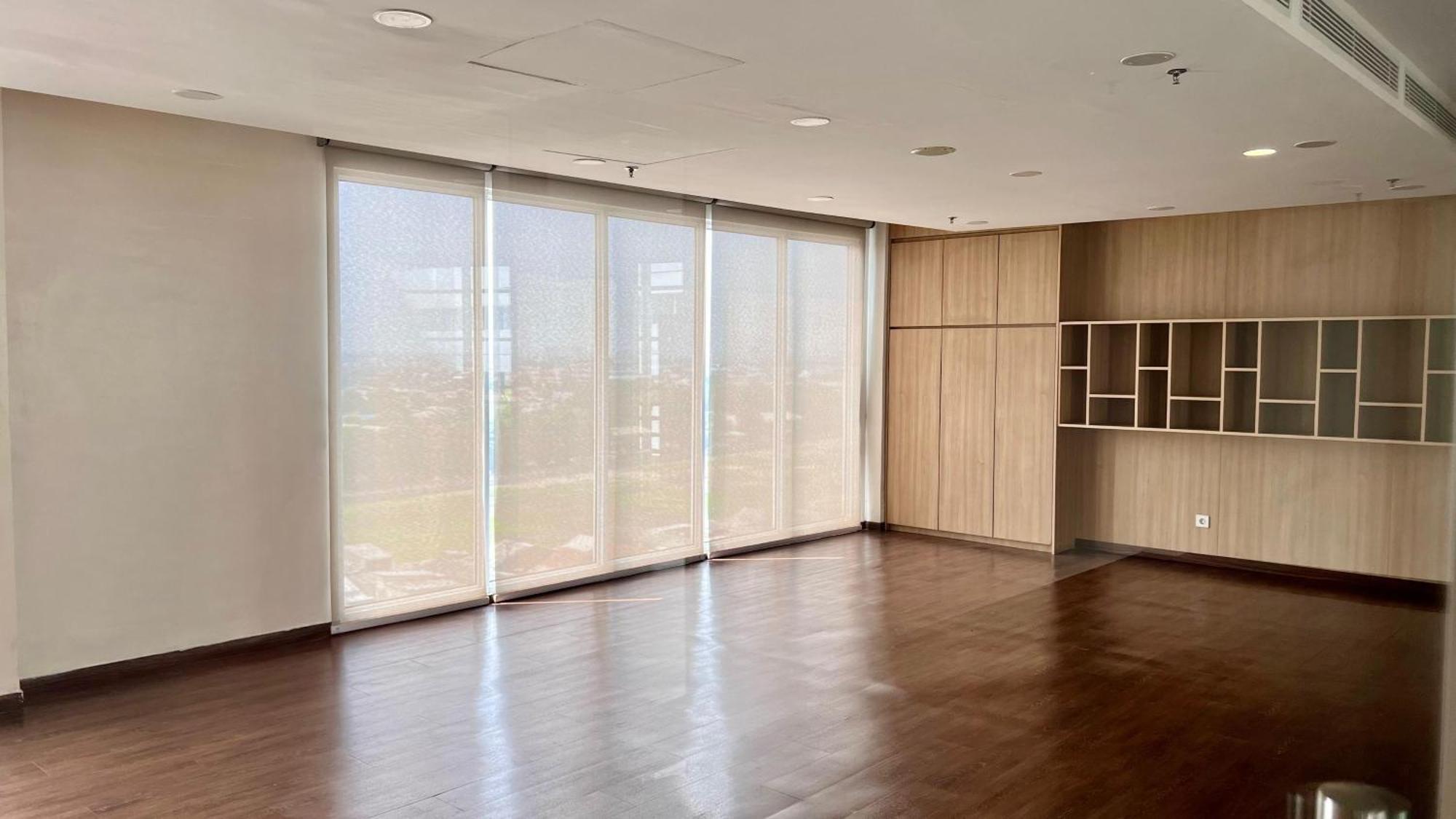West Vista Jkt Modern Design W/55” Tv And 40/mbps Wi-fi *