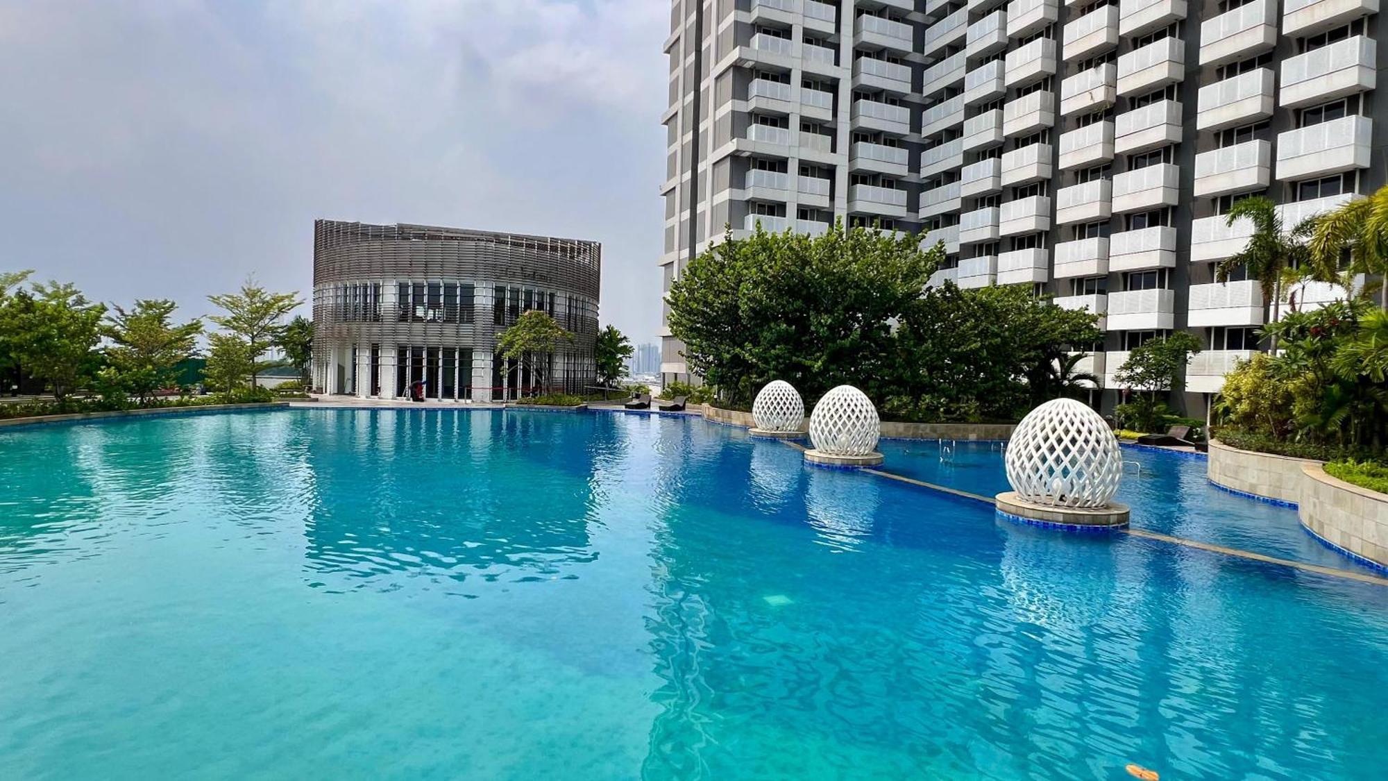 West Vista Jkt Modern Design W/55” Tv And 40/mbps Wi-fi Apartment *
