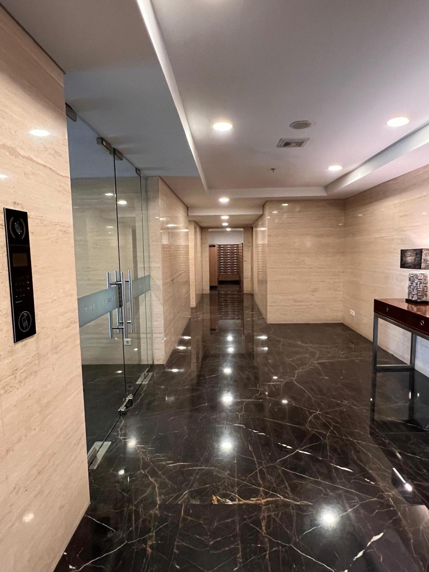 Apartment West Vista Jkt Modern Design W/55” Tv And 40/mbps Wi-fi
