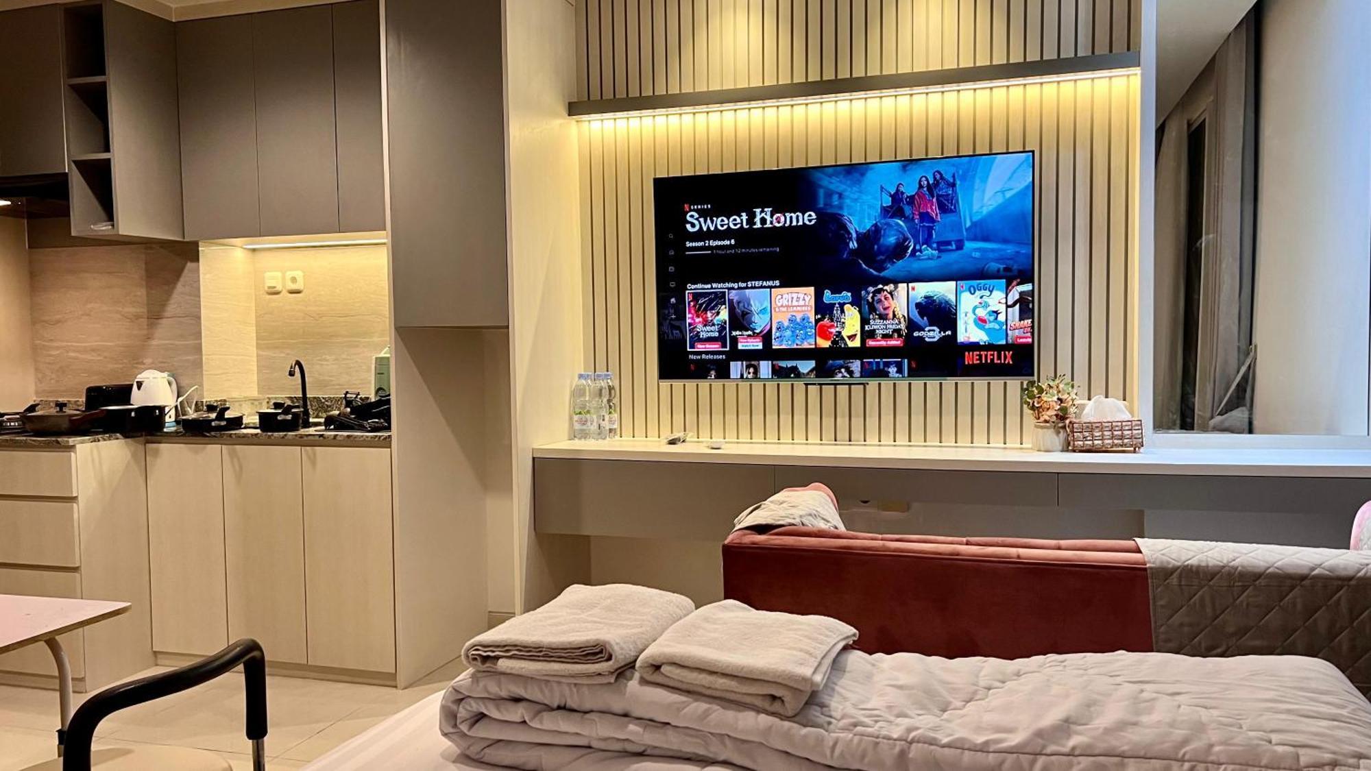 West Vista Jkt Modern Design W/55” Tv And 40/mbps Wi-fi *