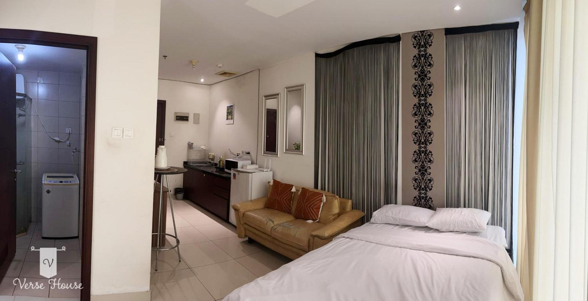 Apartment Luxe Living @central Park Jakarta