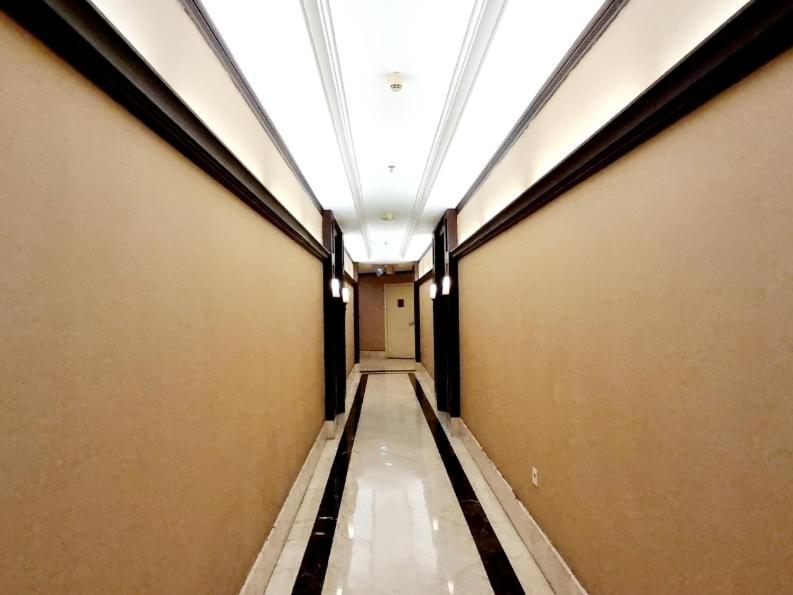 Apartemen Apt Bellagio 2 Bedroom Gold With Wi-fi, Pool & Netflix Jakarta