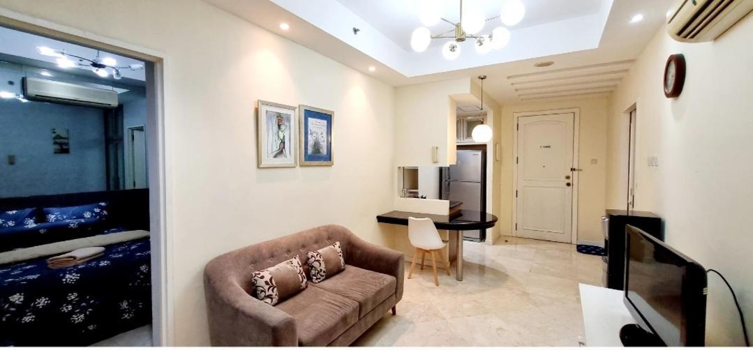 Apt Bellagio 2 Bedroom Gold With Wi-fi, Pool & Netflix * Jakarta
