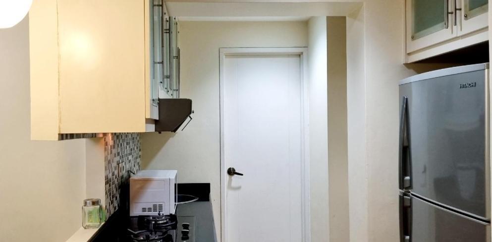 Apt Bellagio 2 Bedroom Gold With Wi-fi, Pool & Netflix Apartemen