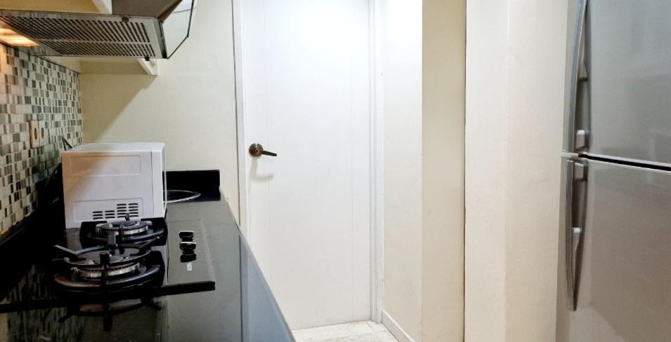 Apt Bellagio 2 Bedroom Gold With Wi-fi, Pool & Netflix Apartemen *