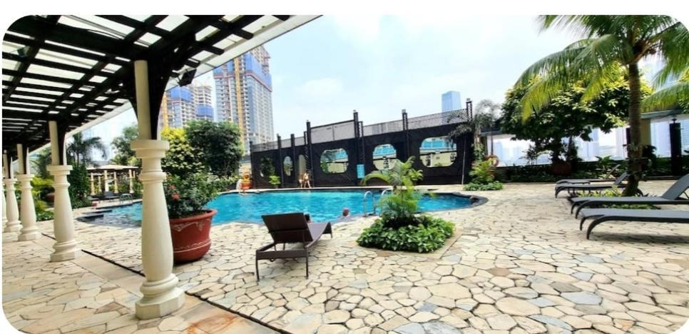 Apartemen Apt Bellagio 2 Bedroom Gold With Wi-fi, Pool & Netflix