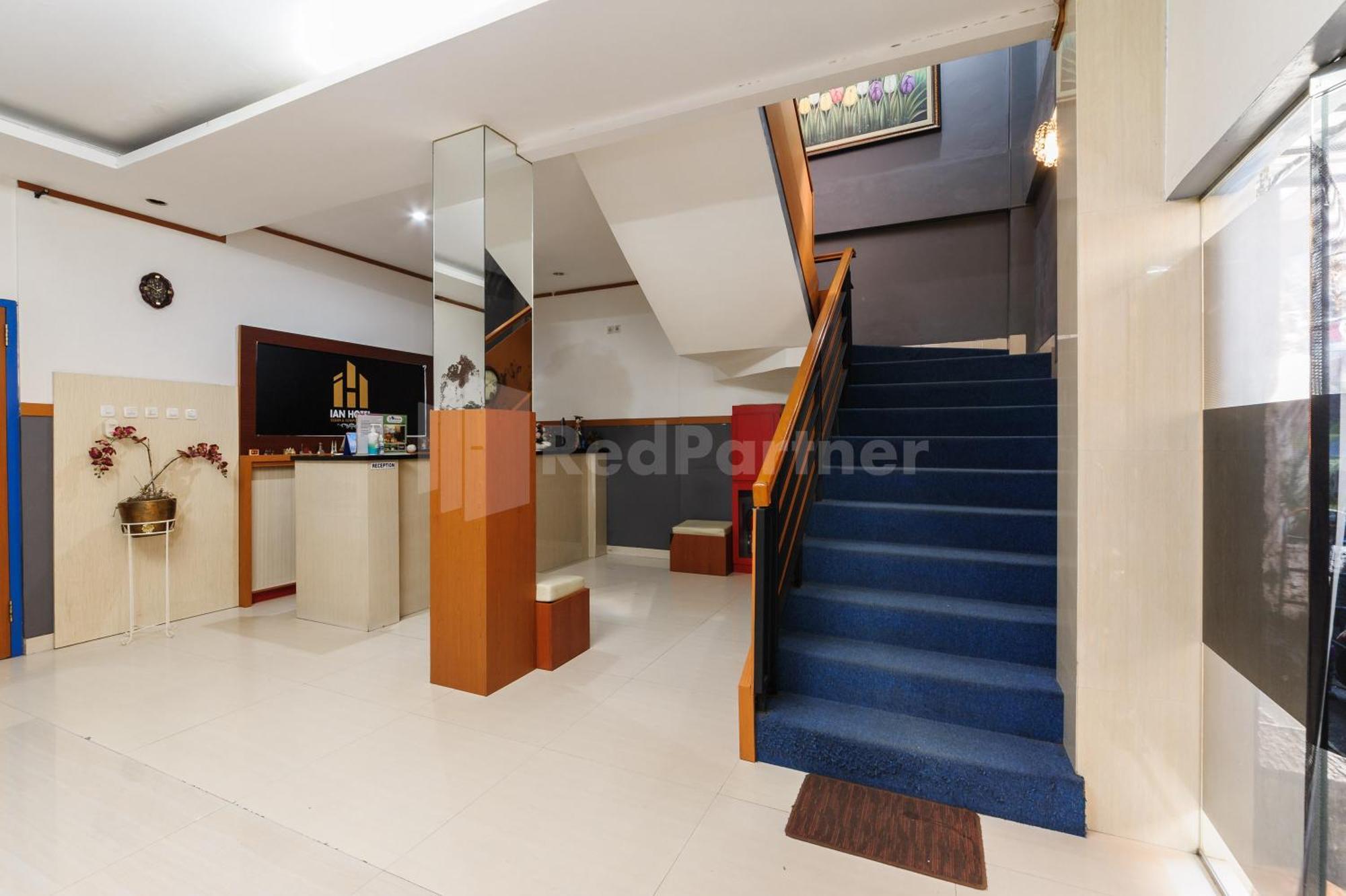 Hotel Ian Jaksa Mitra Reddoorz *