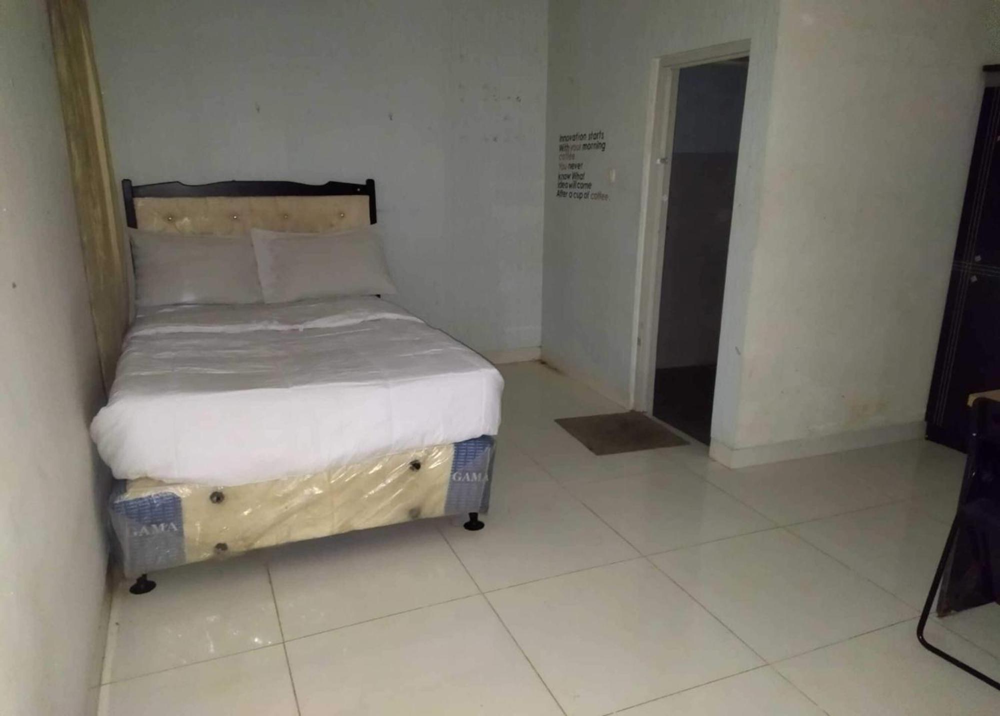 Hotel Oyo 93540 Bintang 2 Jakarta