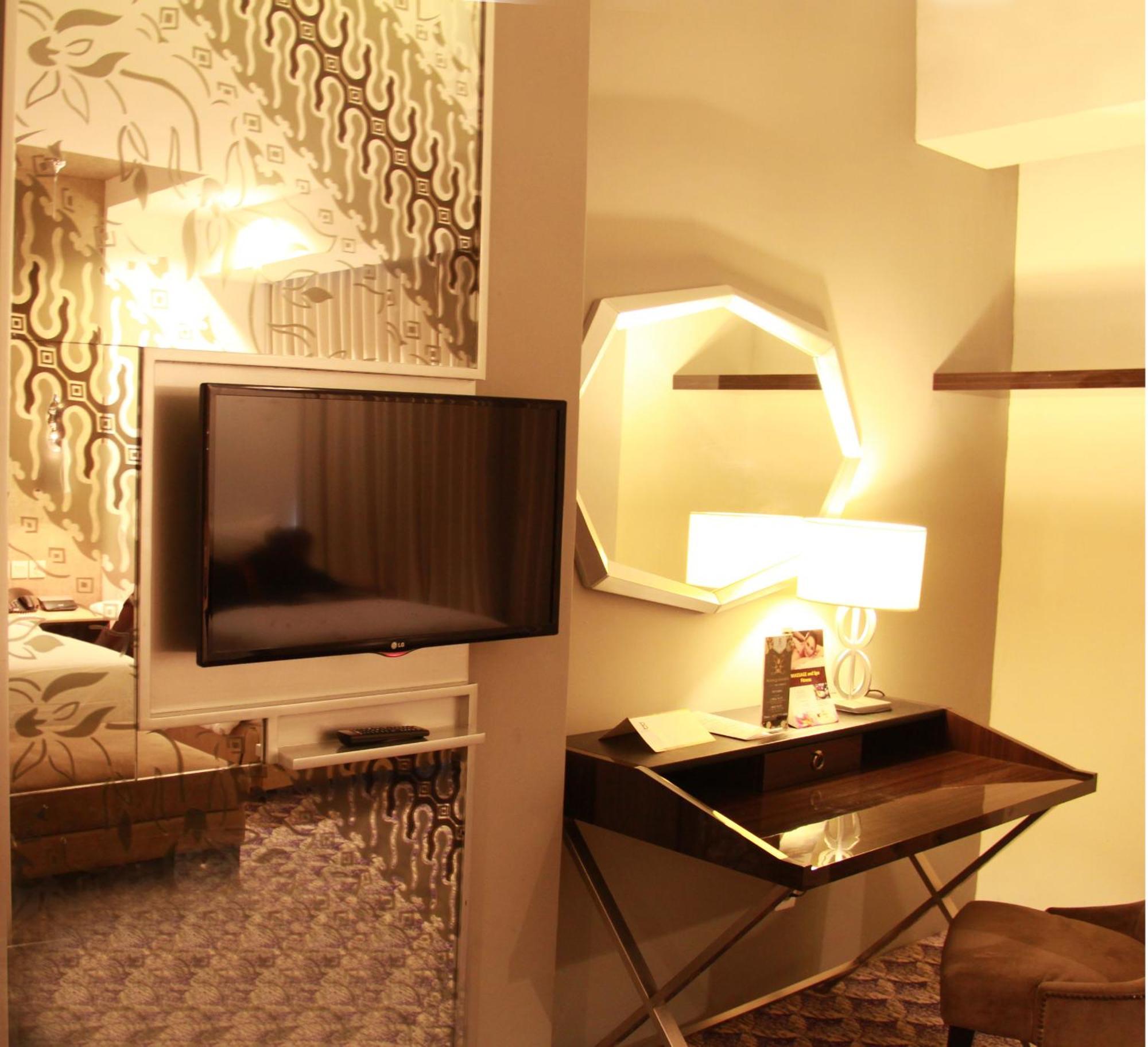 Aston Bellevue Radio Dalam 4*