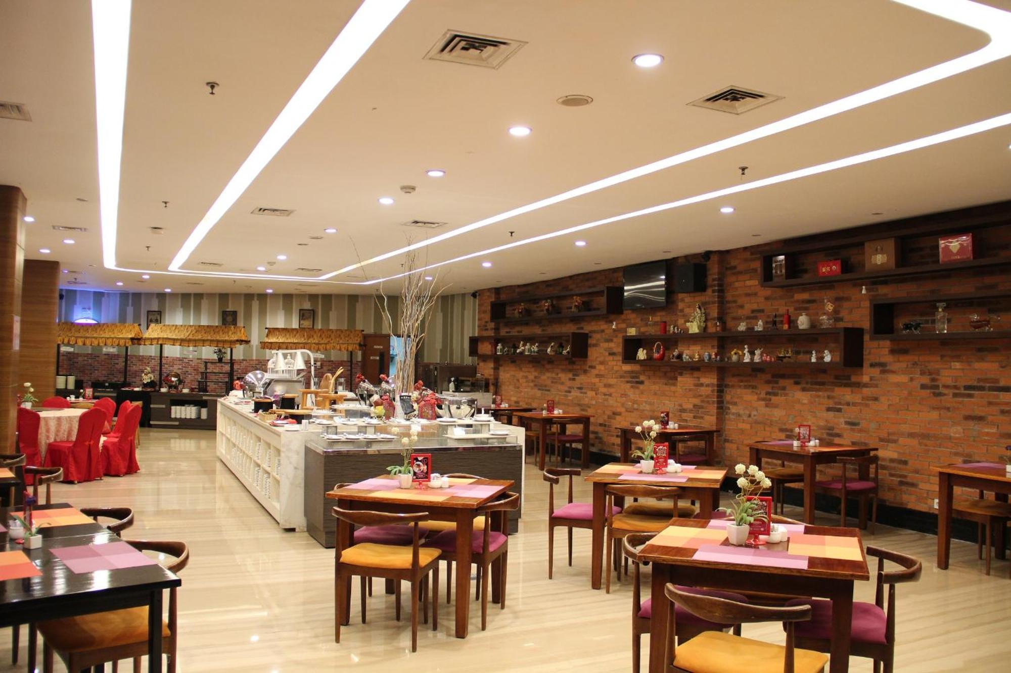 Hariston & Suites, Pluit - Hotel Jakarta