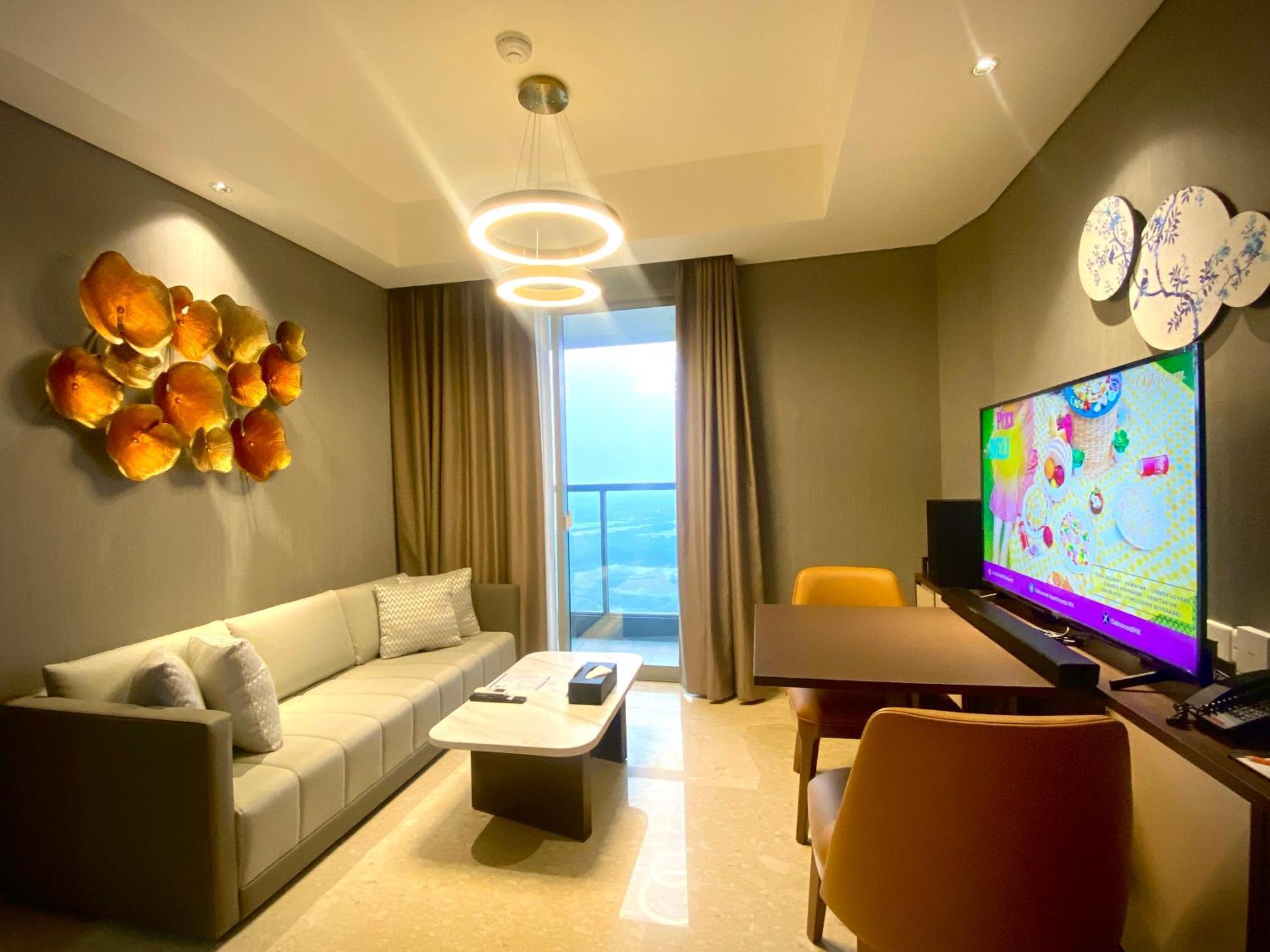 Khách sạn hẻo lánh Oakwood Pik Jakarta